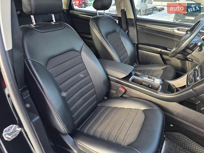 Седан Ford Fusion 2017 в Хмельницком