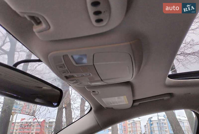 Седан Ford Fusion 2018 в Львові