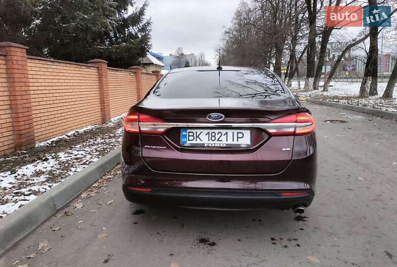 Седан Ford Fusion 2018 в Львові
