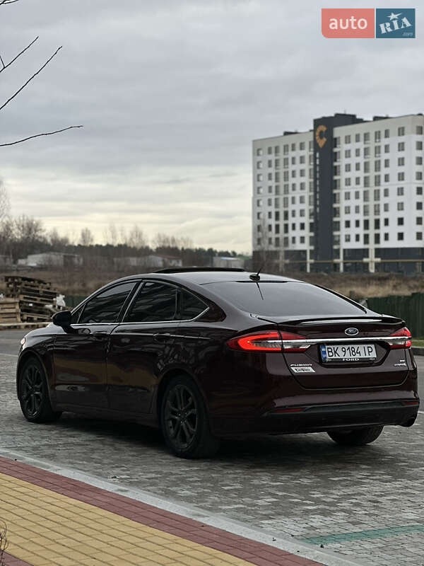 Седан Ford Fusion 2018 в Буче