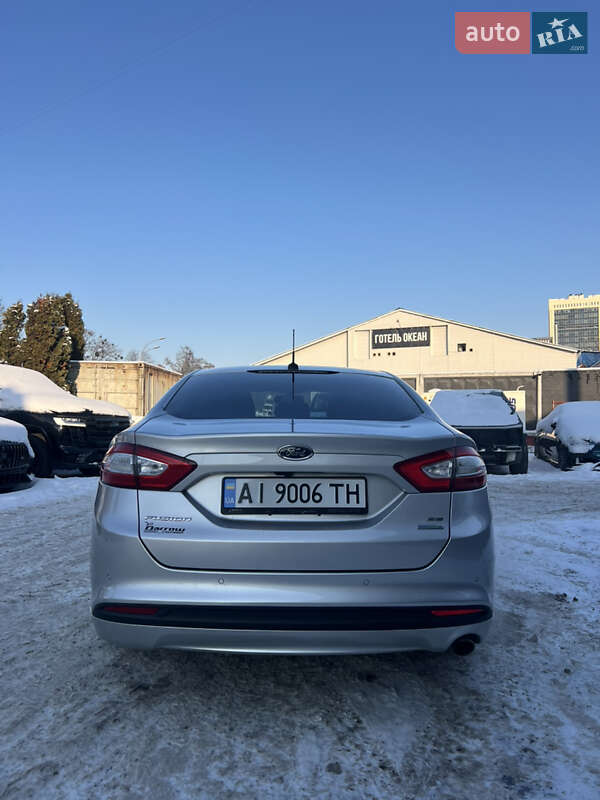 Седан Ford Fusion 2013 в Киеве