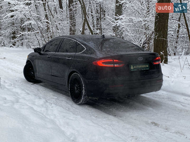 Седан Ford Fusion 2020 в Киеве