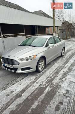 Седан Ford Fusion 2014 в Измаиле