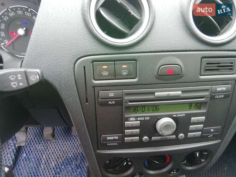 Хетчбек Ford Fusion 2007 в Дніпрі фото 5 Хетчбек Ford Fusion 2007 в Дніпрі