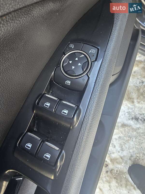 Седан Ford Fusion 2015 в Києві фото 22 Седан Ford Fusion 2015 в Києві