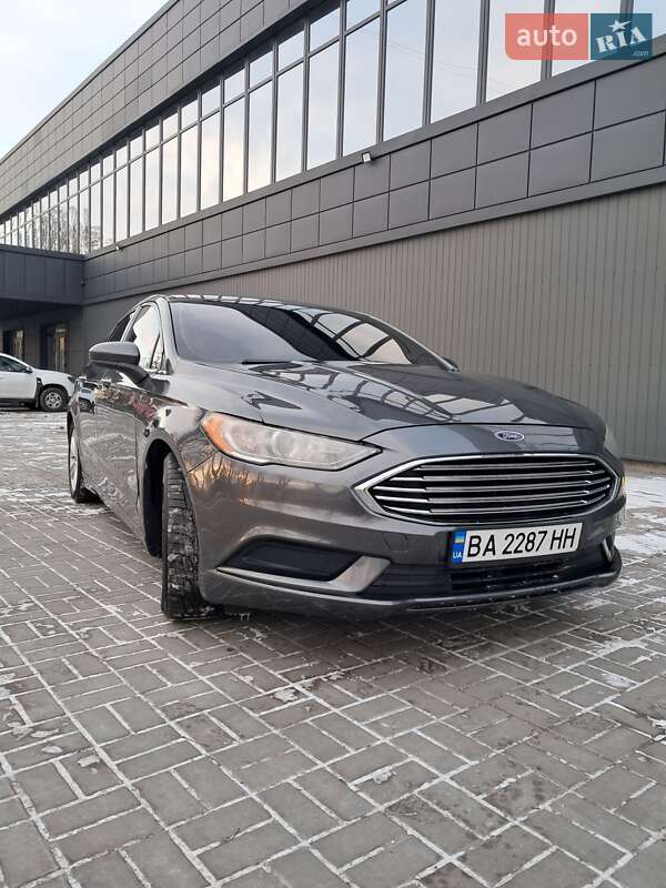 Седан Ford Fusion 2017 в Кропивницком