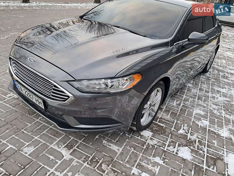 Седан Ford Fusion 2017 в Кропивницком
