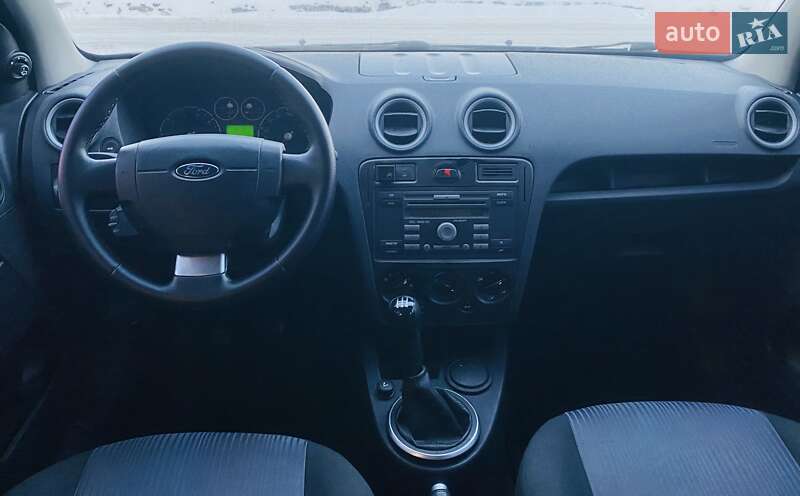 Хетчбек Ford Fusion 2011 в Києві