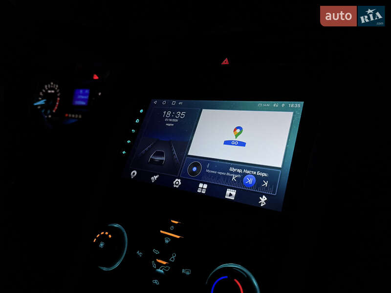 Седан Ford Fusion 2013 в Трускавце