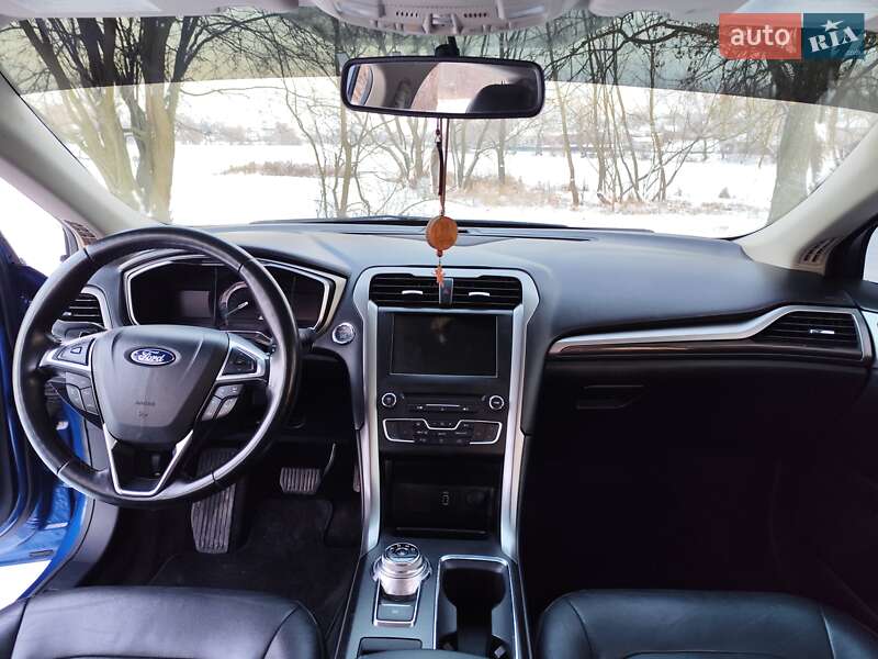 Седан Ford Fusion 2017 в Тульчині