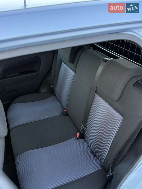 Хэтчбек Ford Fusion 2007 в Луцке