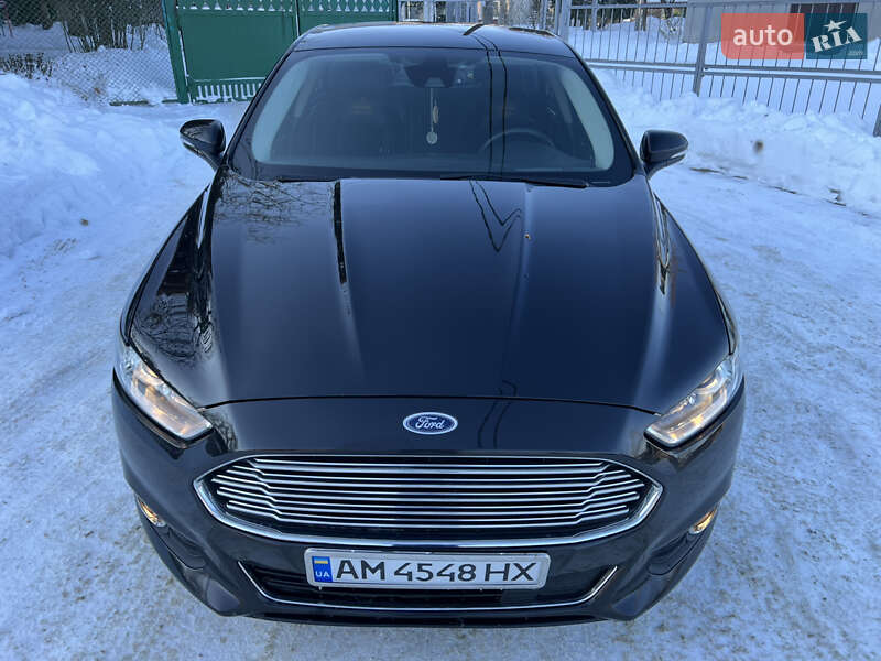 Седан Ford Fusion 2015 в Житомире
