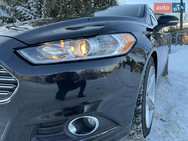 Седан Ford Fusion 2015 в Житомире