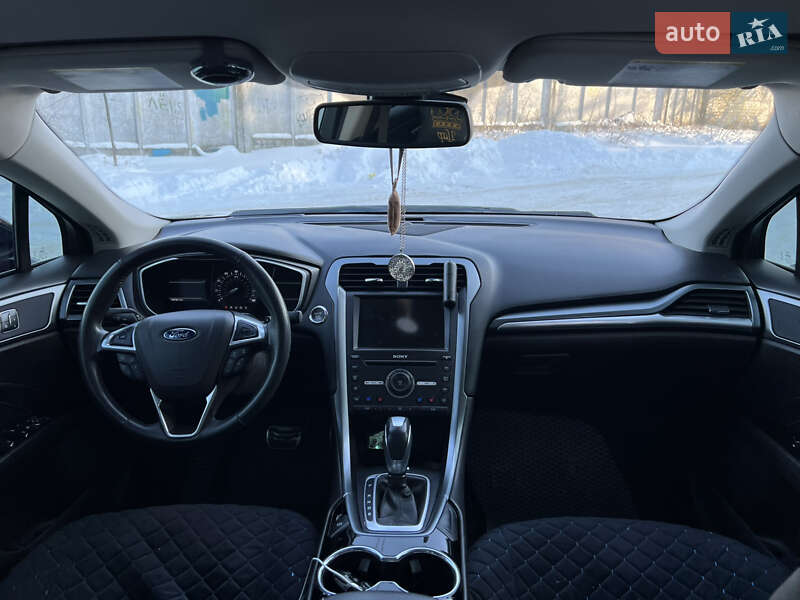 Седан Ford Fusion 2015 в Житомире