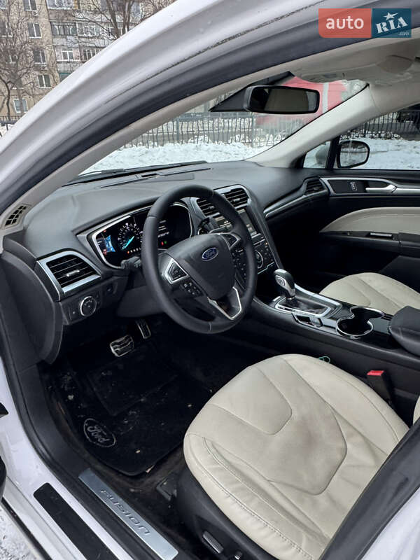 Седан Ford Fusion 2015 в Харкові фото 9 Седан Ford Fusion 2015 в Харкові