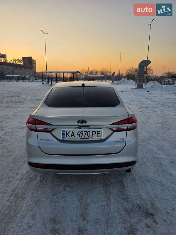 Седан Ford Fusion 2016 в Києві