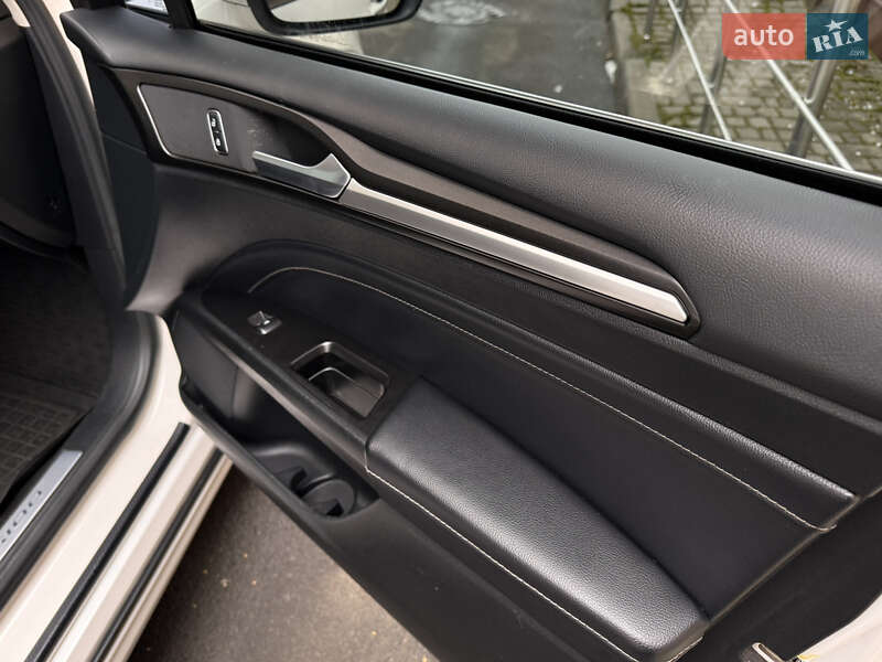 Седан Ford Fusion 2016 в Одесі фото 41 Седан Ford Fusion 2016 в Одесі