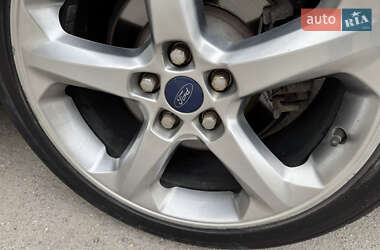 Седан Ford Fusion 2015 в Днепре