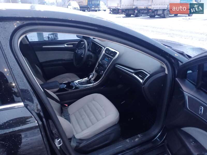 Седан Ford Fusion 2014 в Киеве