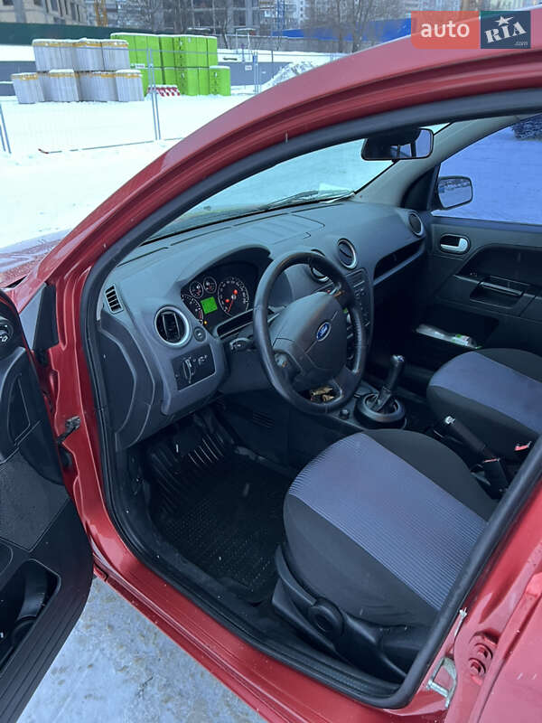 Хэтчбек Ford Fusion 2007 в Киеве фото 21 Хэтчбек Ford Fusion 2007 в Киеве