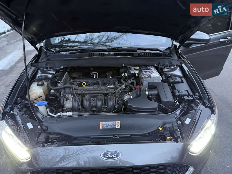 Седан Ford Fusion 2016 в Киеве фото 29 Седан Ford Fusion 2016 в Киеве