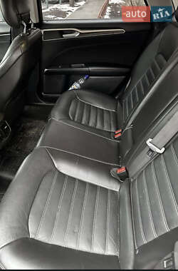 Седан Ford Fusion 2015 в Киеве