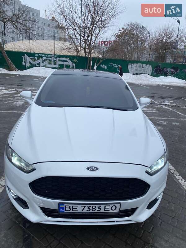 Седан Ford Fusion 2015 в Одессе