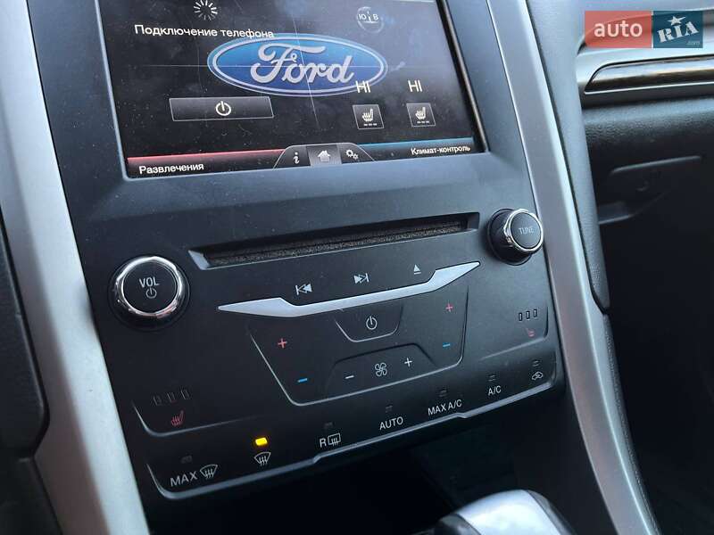 Седан Ford Fusion 2013 в Киеве