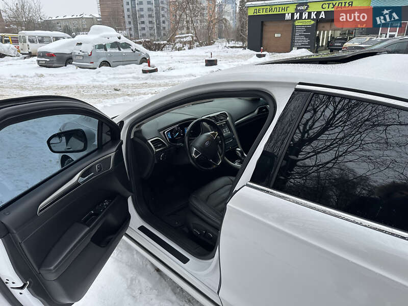 Седан Ford Fusion 2013 в Івано-Франківську фото 23 Седан Ford Fusion 2013 в Івано-Франківську