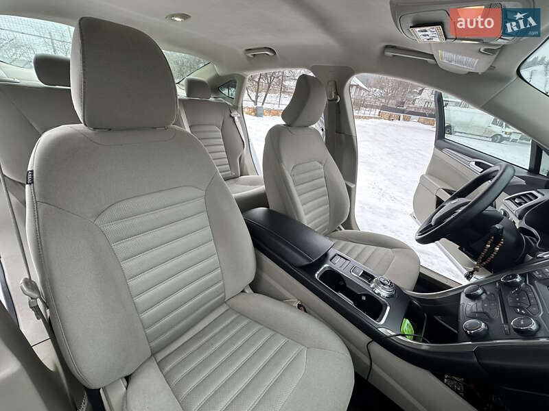 Седан Ford Fusion 2016 в Могилев-Подольске
