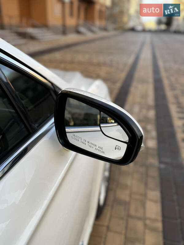 Седан Ford Fusion 2012 в Ізмаїлі