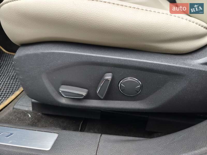 Седан Ford Fusion 2014 в Києві фото 12 Седан Ford Fusion 2014 в Києві