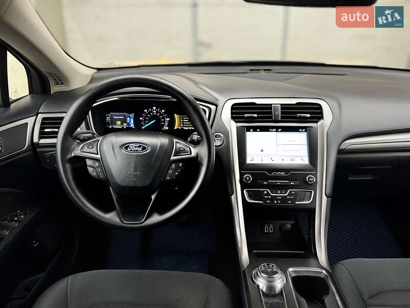 Седан Ford Fusion 2018 в Николаеве