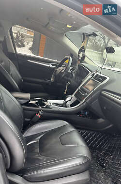 Седан Ford Fusion 2014 в Киеве