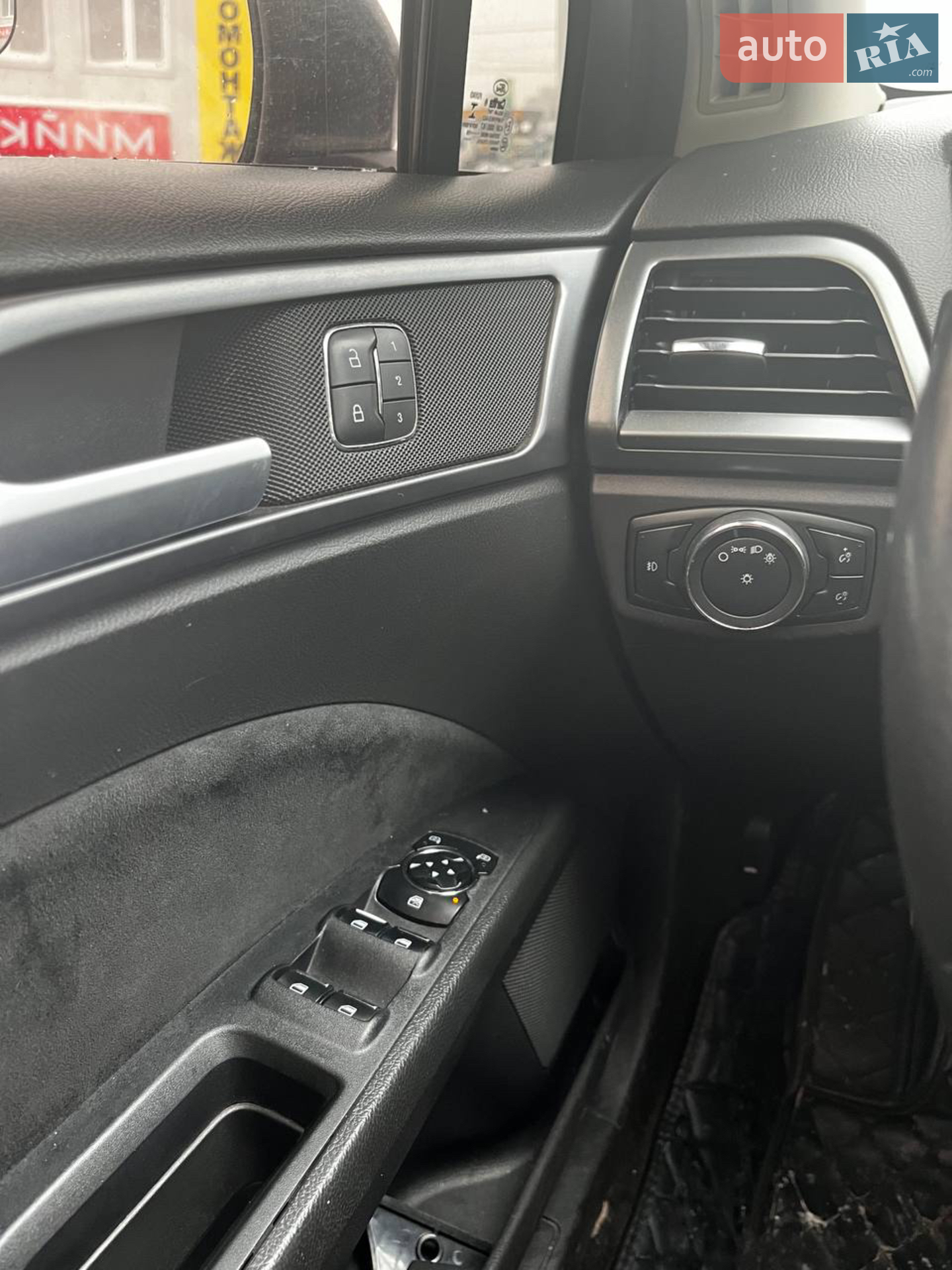 2014 Ford Fusion - мініатюра 15
