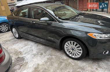 Седан Ford Fusion 2014 в Львове