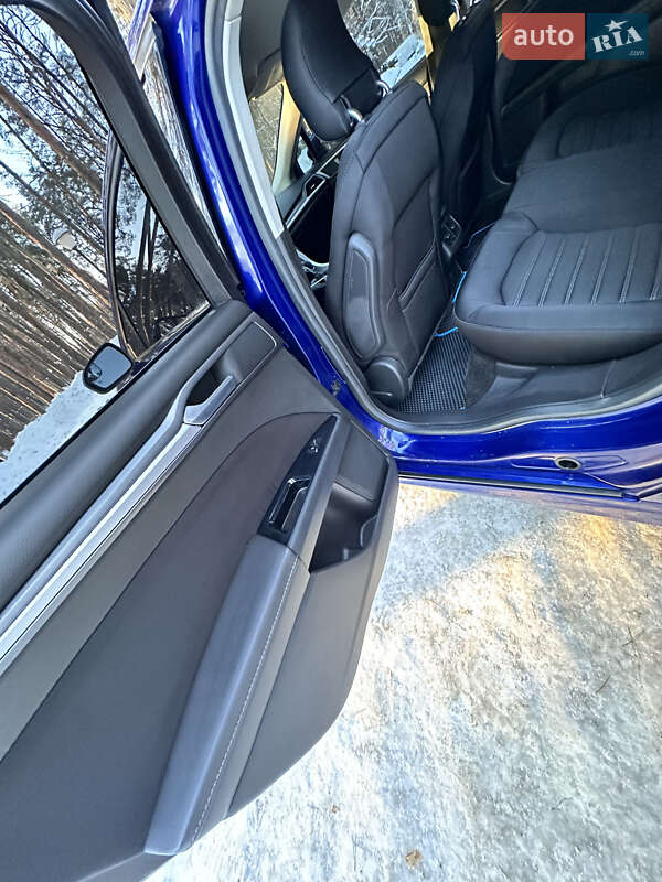 Седан Ford Fusion 2014 в Киеве