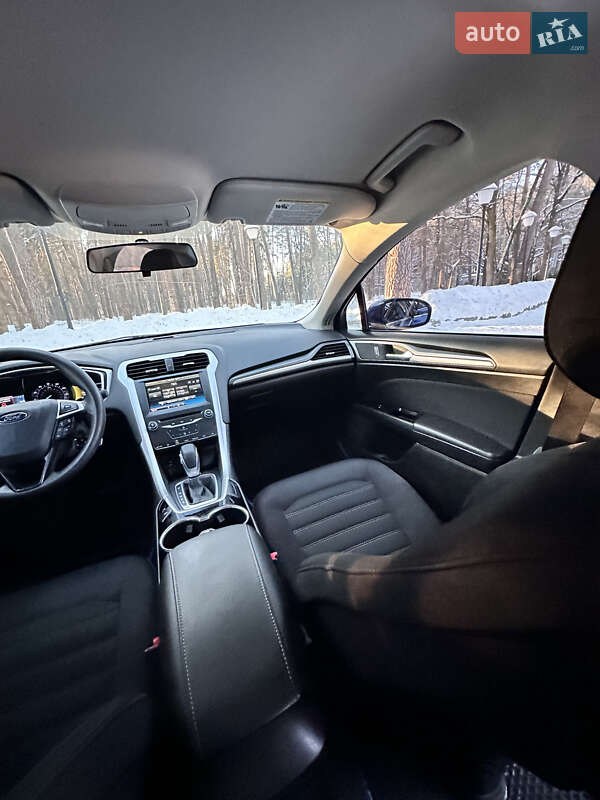 Седан Ford Fusion 2014 в Киеве