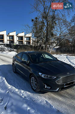 Седан Ford Fusion 2020 в Виннице