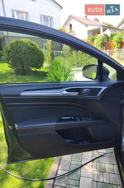 Седан Ford Fusion 2015 в Золочеве