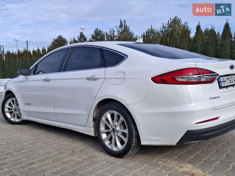 Седан Ford Fusion 2019 в Одессе фото 10 Седан Ford Fusion 2019 в Одессе