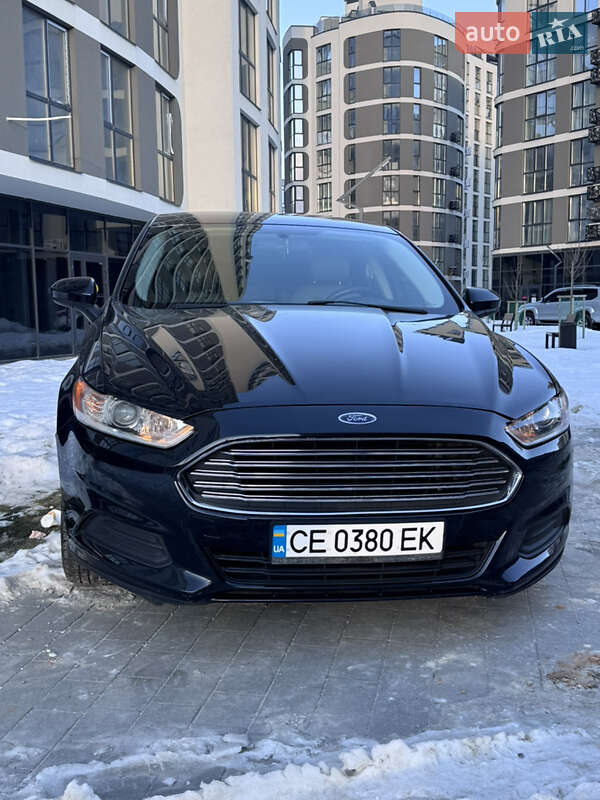 Седан Ford Fusion 2013 в Львові