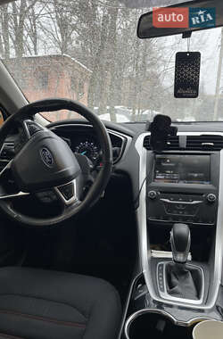 Седан Ford Fusion 2014 в Вінниці
