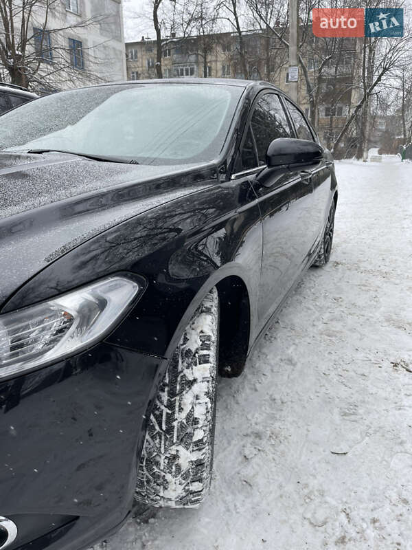 Седан Ford Fusion 2014 в Вінниці