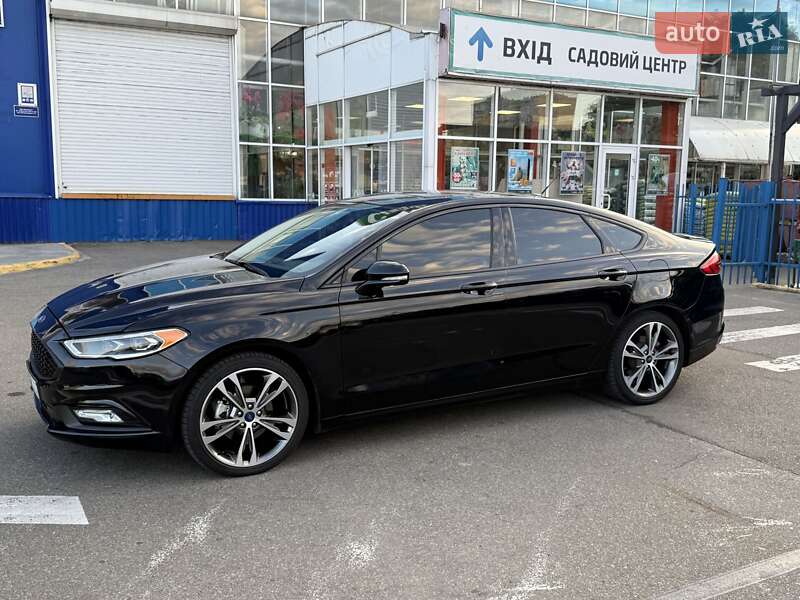 Седан Ford Fusion 2017 в Киеве