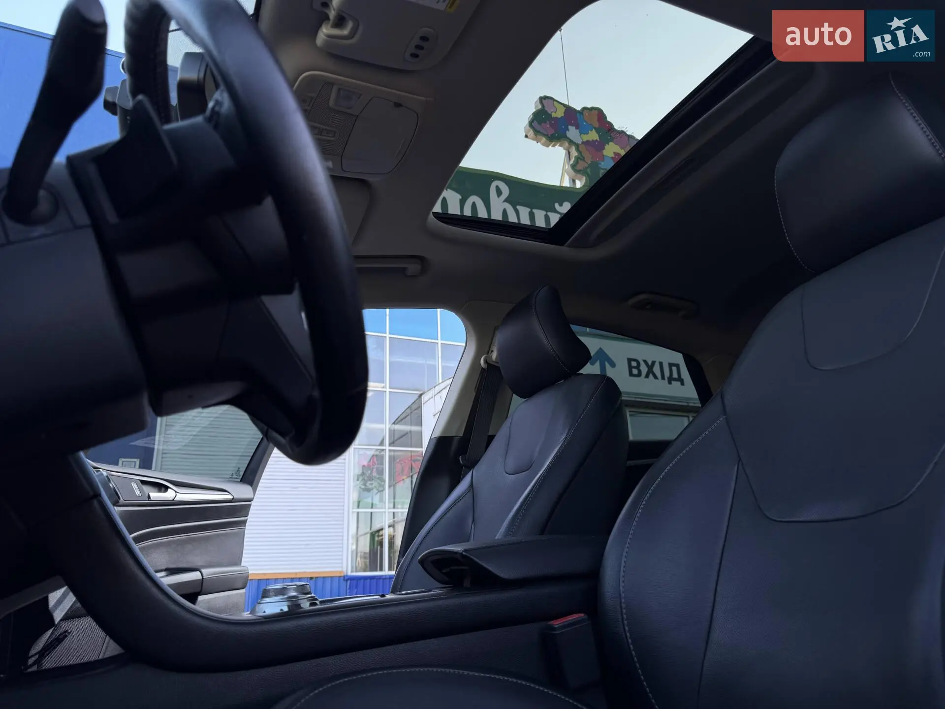 2017 Ford Fusion - мініатюра 28