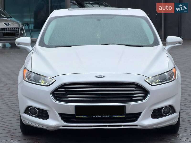 Седан Ford Fusion 2015 в Запоріжжі