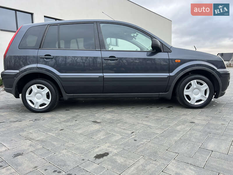 Хэтчбек Ford Fusion 2009 в Луцке