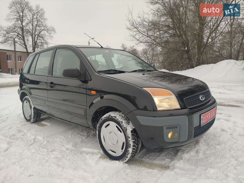 Хэтчбек Ford Fusion 2009 в Чернигове