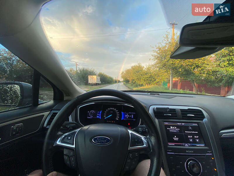 Седан Ford Fusion 2012 в Кролевце